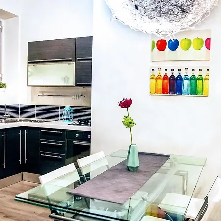 Yhome | Stylish Chic * Турин